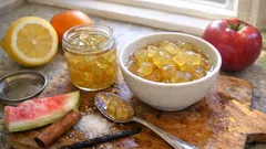 捨てない夏の手しごと：スイカの皮で作る、柑橘香るコンフィチュール